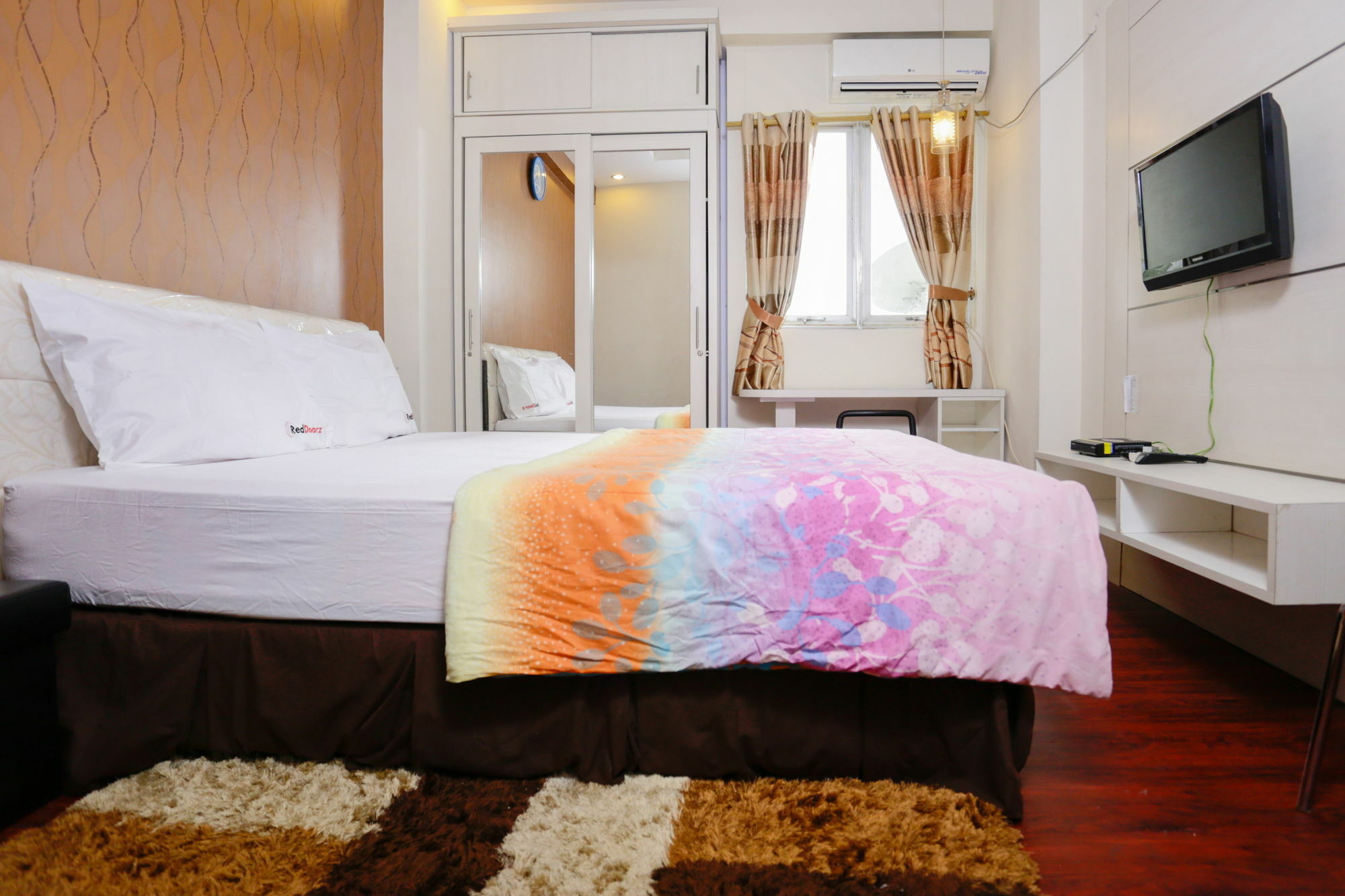 Redliving Apartemen The Suites Metro - Mary Tower E Bandung Eksteriør billede